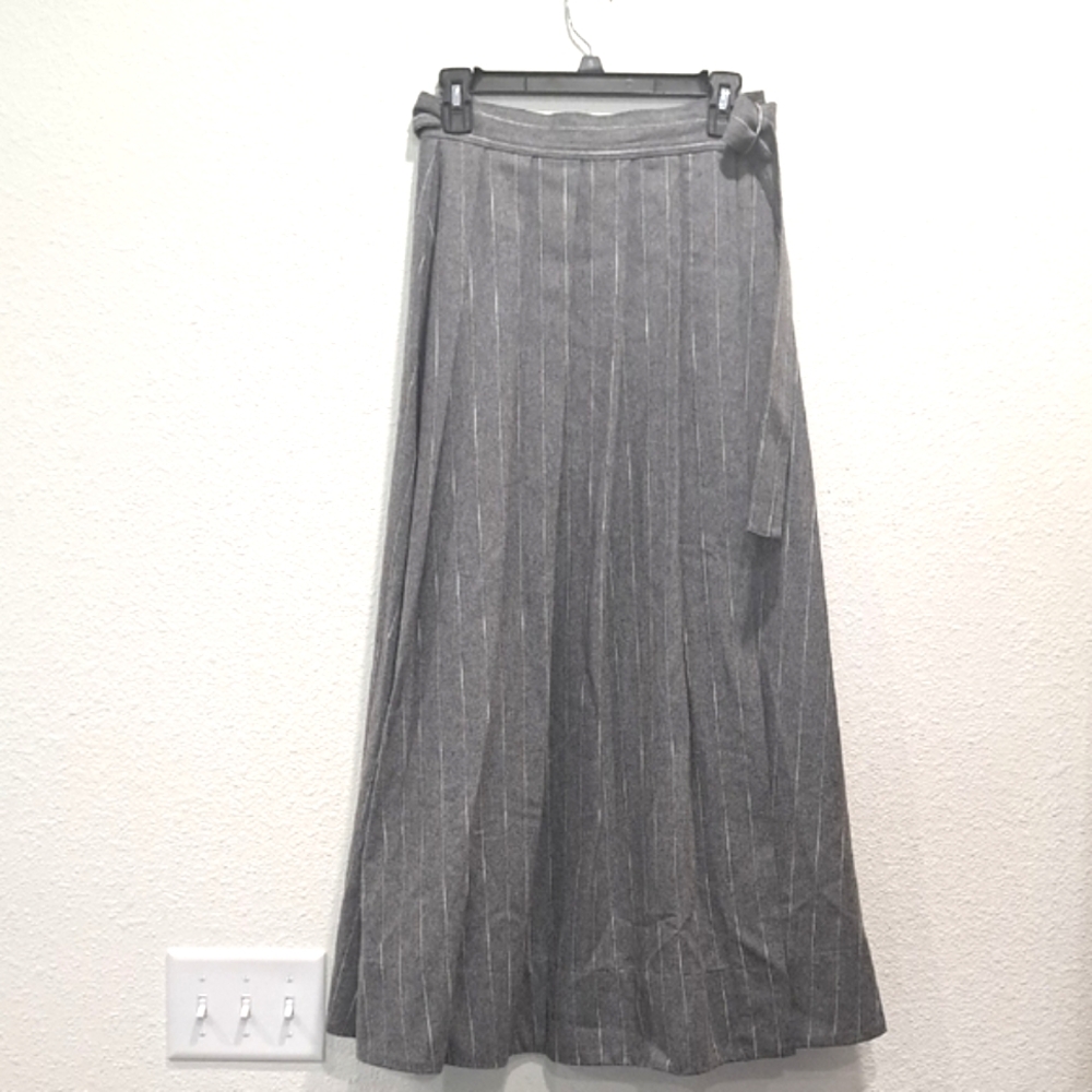 LE" AL X Gray Pinstripe Maxi Wool Skirt